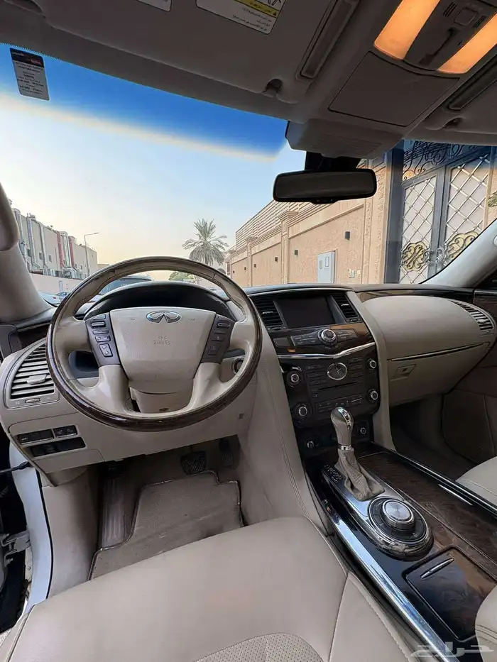 انفنيتي QX80 للبيع 8
