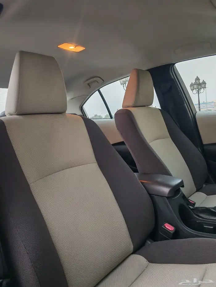 كورولا وكاله عداد 60 الف فقط 46