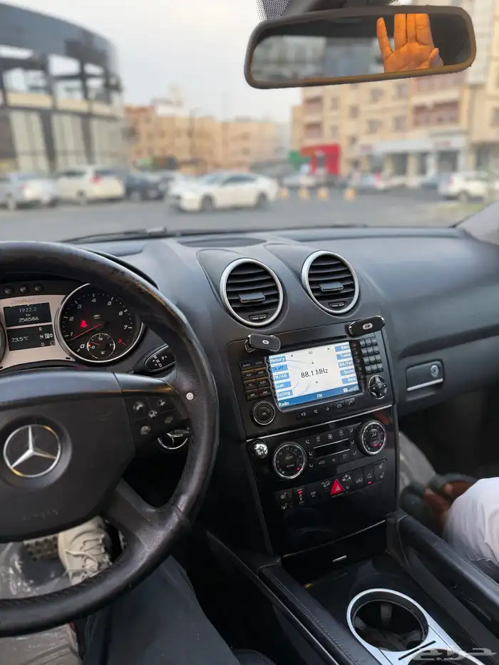 للبيع جيب مرسيدس ML 63 AMG 22