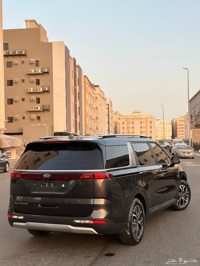 كيا كارنيفال 2021 ديزل 4