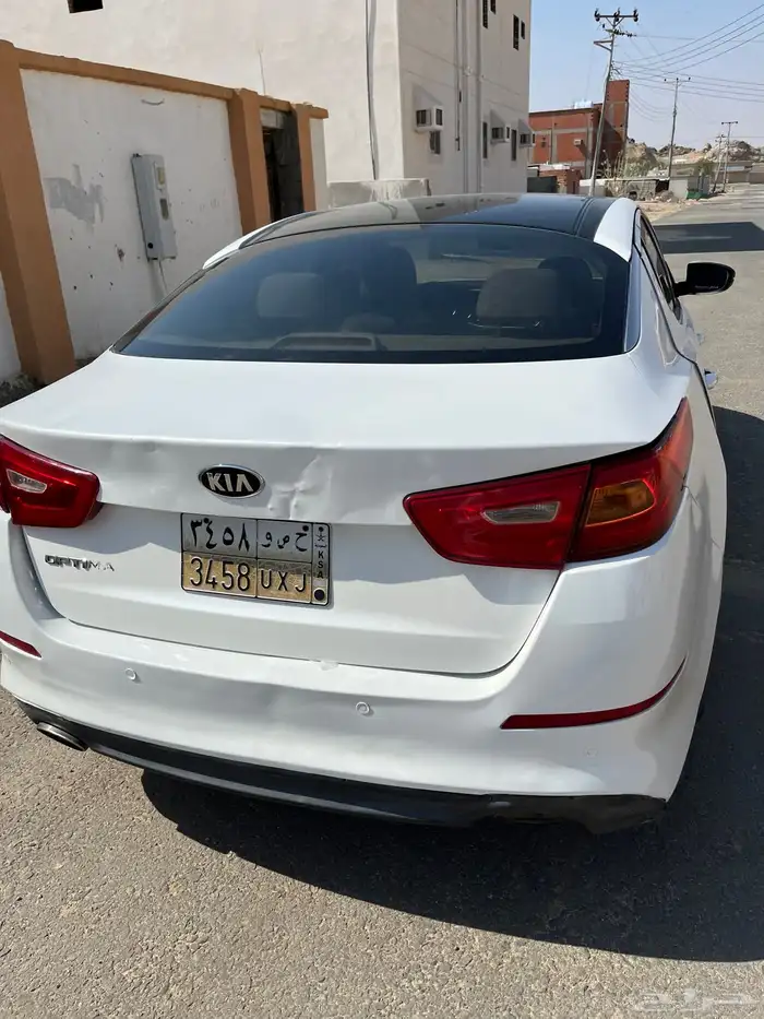 كيا اوبتيما موذيل 2015 للبيع 12