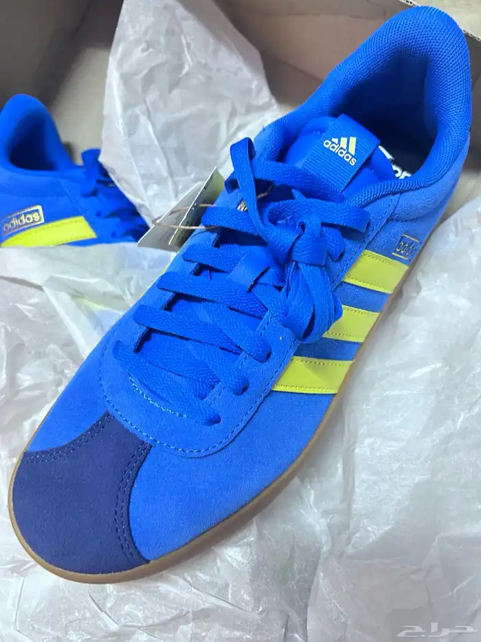 حذاء ايدايس مقاس 44 0