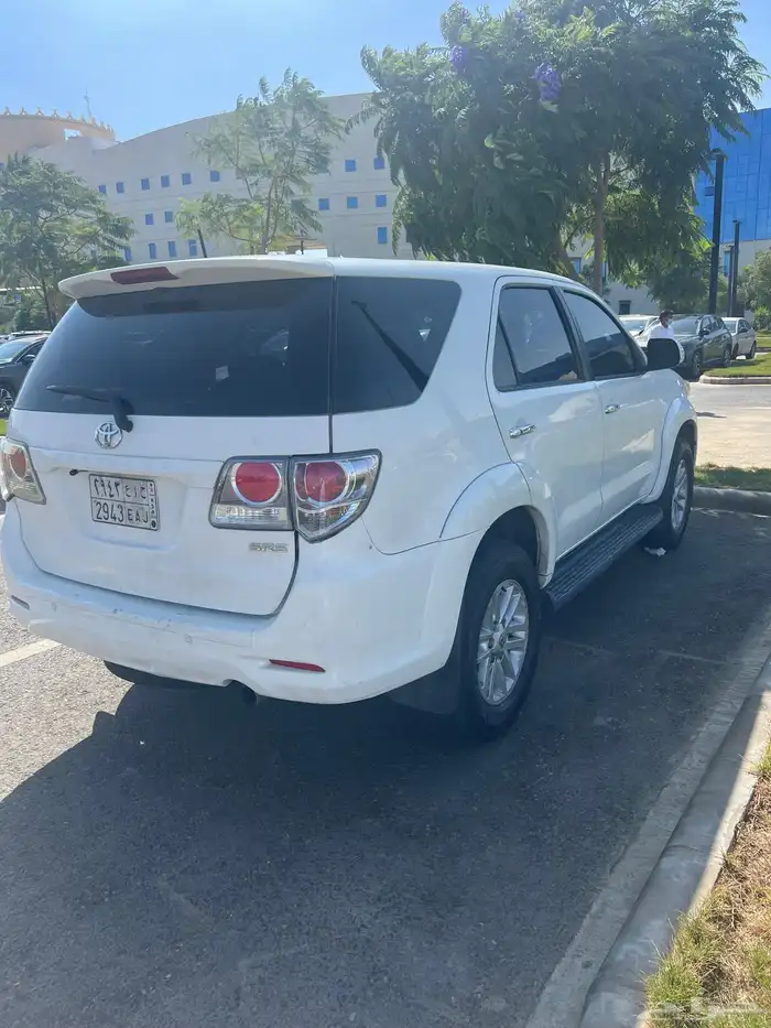 فورتشنر 2012 البدي وكاله 2