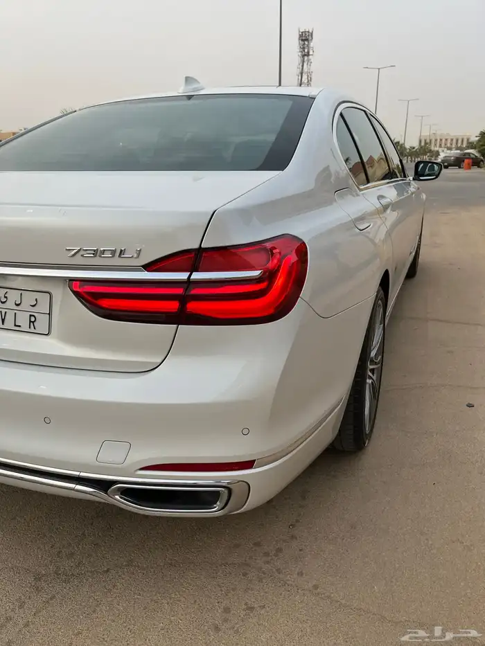 بي ام دبليو 730 2019 مخزن 15