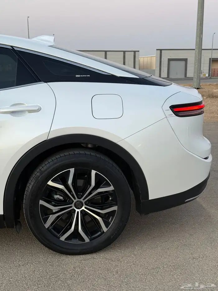 كراون بريميوم 2023 4