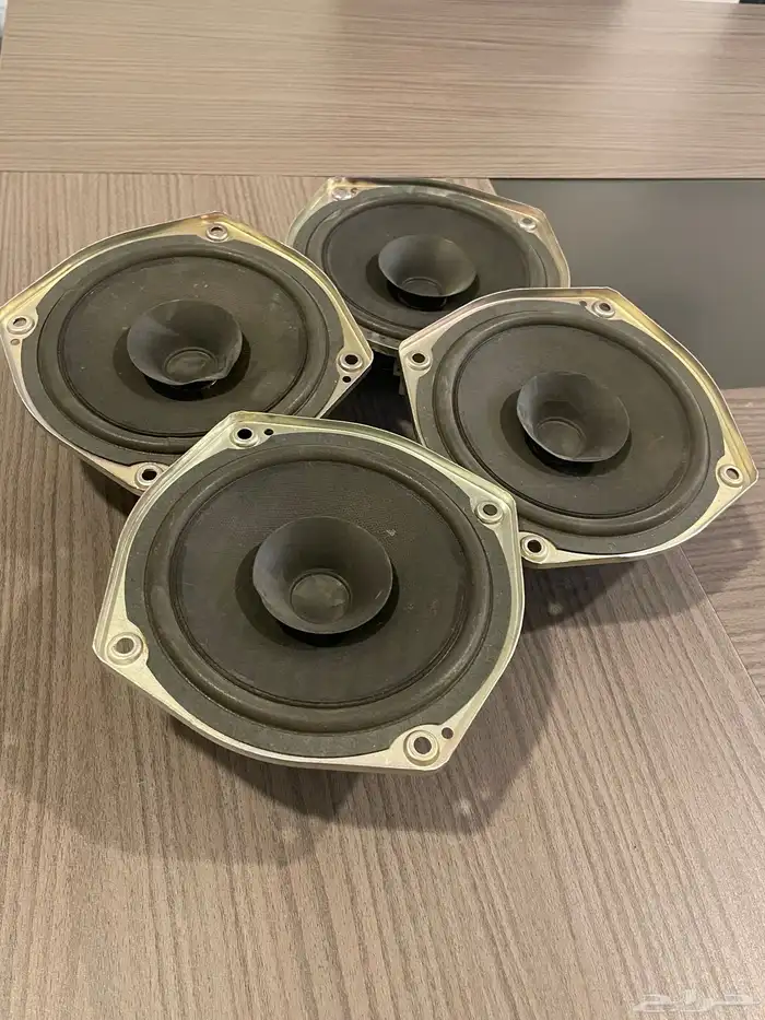 سماعات نيسان فتك الاصلية 0