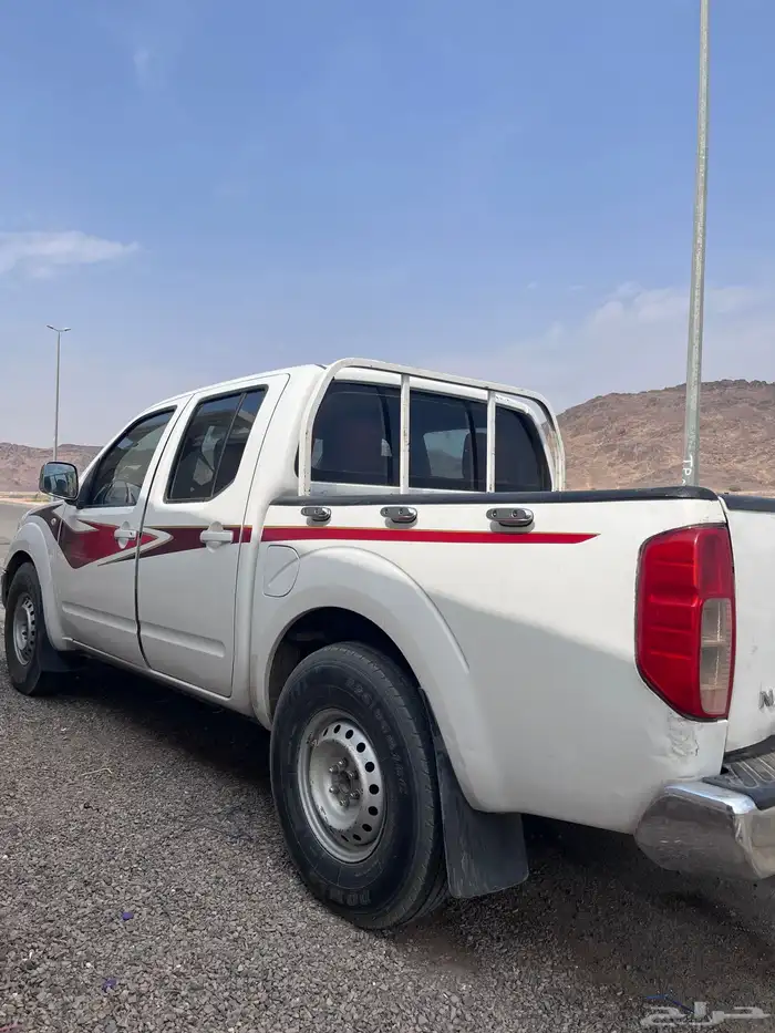 للبيع نافارا 6