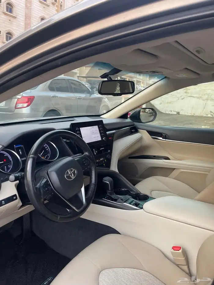 تويوتا كامري 2021 GLE هايبرد 10