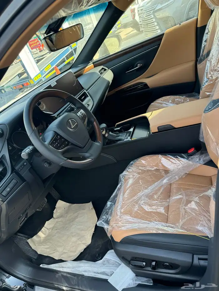 لكزس 2025 بريمي ES350 CC كاش واقساط 10