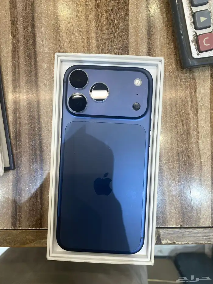 17برو مكس كحلي 2