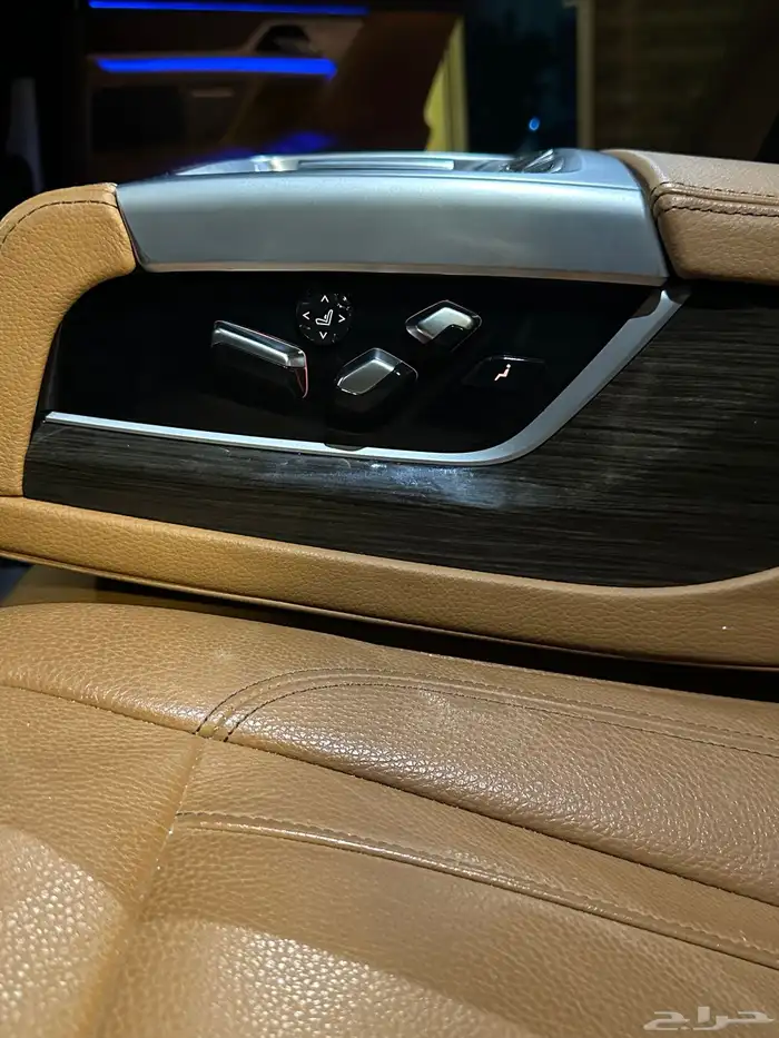 BMW موديل 2020 حجم 730 مواصفات خاصه وممشى قليل 12