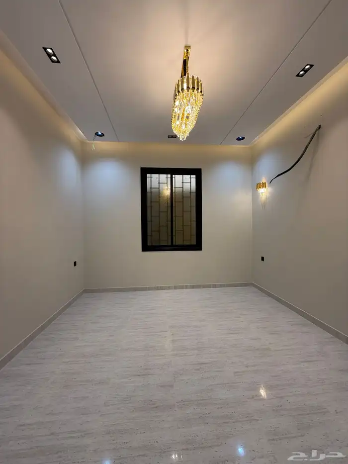 للبيع شقق ارضيه وعلويه تشطيب ممتاز بدره الموسي 36