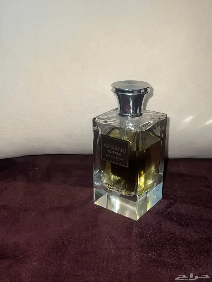 قاعدة دخانية خشبية  باتشولي واضح ترابي عميق عطر ثقيل وثابت 1