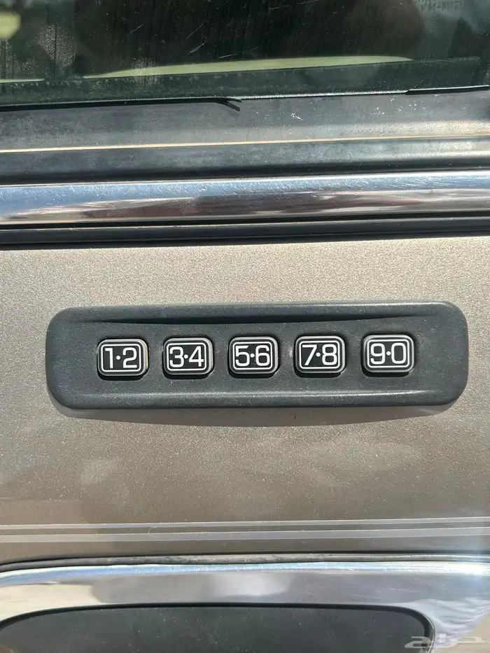 فورد ماركيز 2001 للبيع او البدل المناسب 10