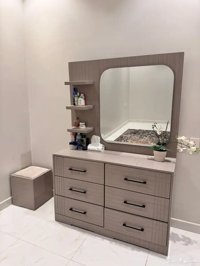 غرفة النوم وطاولة الطعام 5