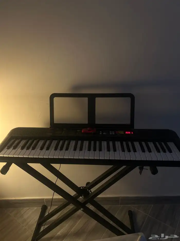 بيانو يماها f52 جديد مع ستاند 0