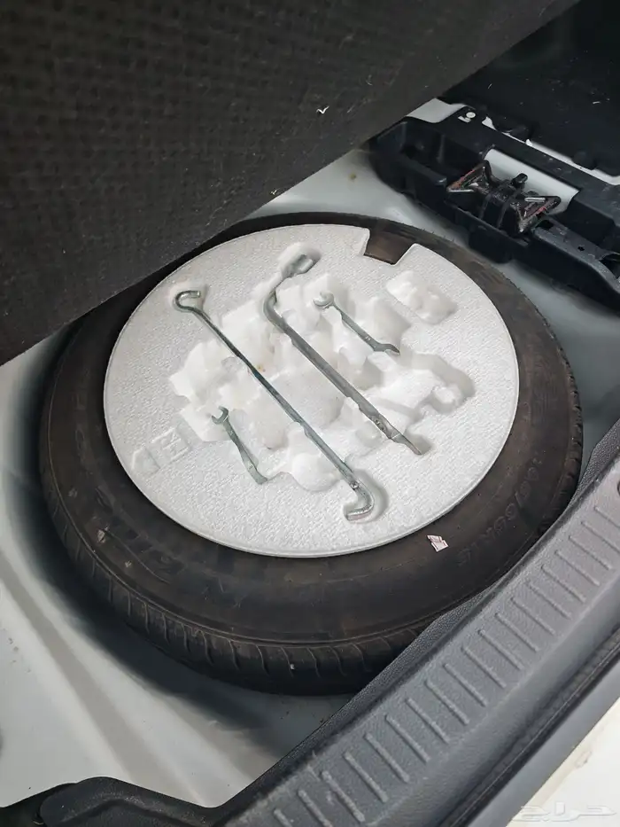 كورولا وكاله عداد 60 الف فقط 34