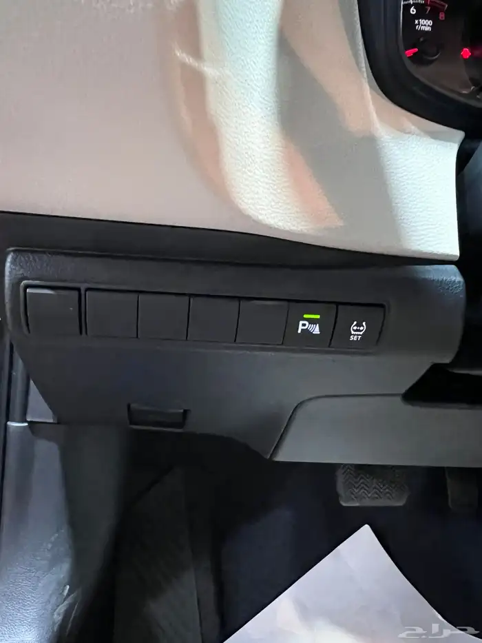 تويوتا   كورولا XLiمطور 2.0بنزين 2025 جديد سعودي 79.100شامل 10