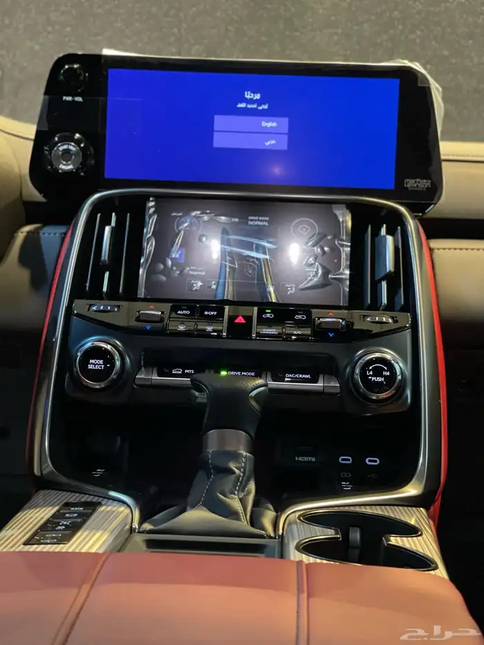 لكزس اف سبورت الساير 2025 10