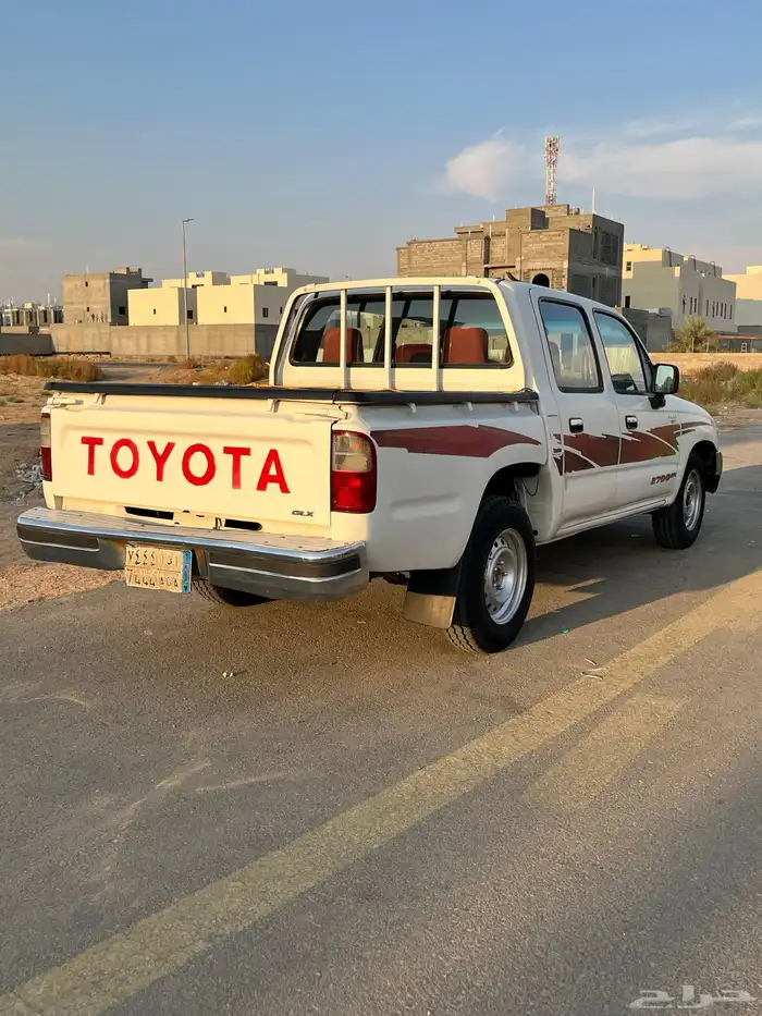 هايلكس 2004 على سوم 2