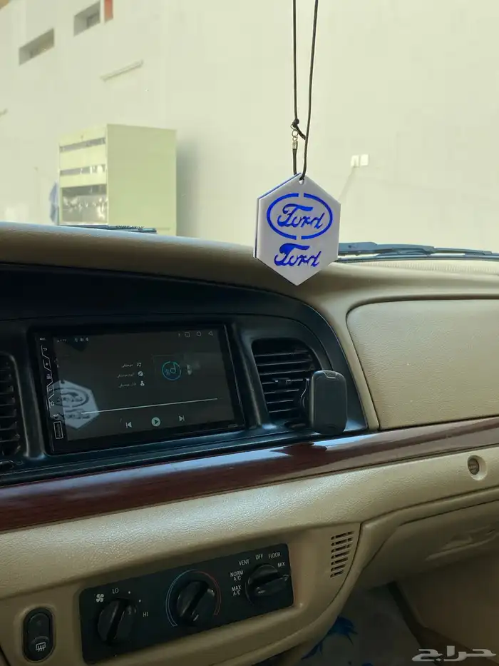 فورد كراون فكتوريا 2011 سعودي 16