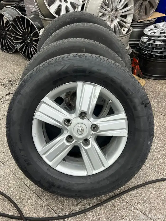 جنوط جيب لاندكروزر مقاس 18 اصلي 0