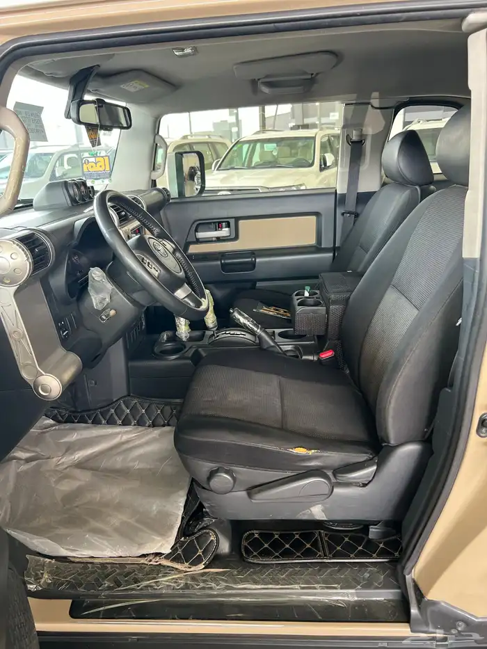 تويوتا اف جي 2015 فل كامل خليجي ماشي 316 الف 10