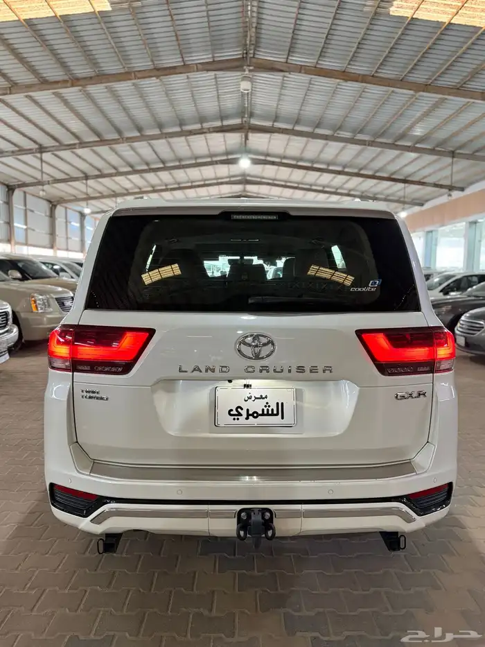 لاندكروزر 2024 13