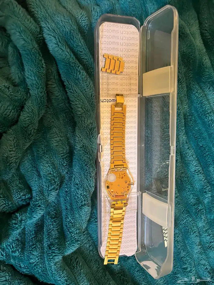 ساعات سواتش ذهبية نظيفه 3