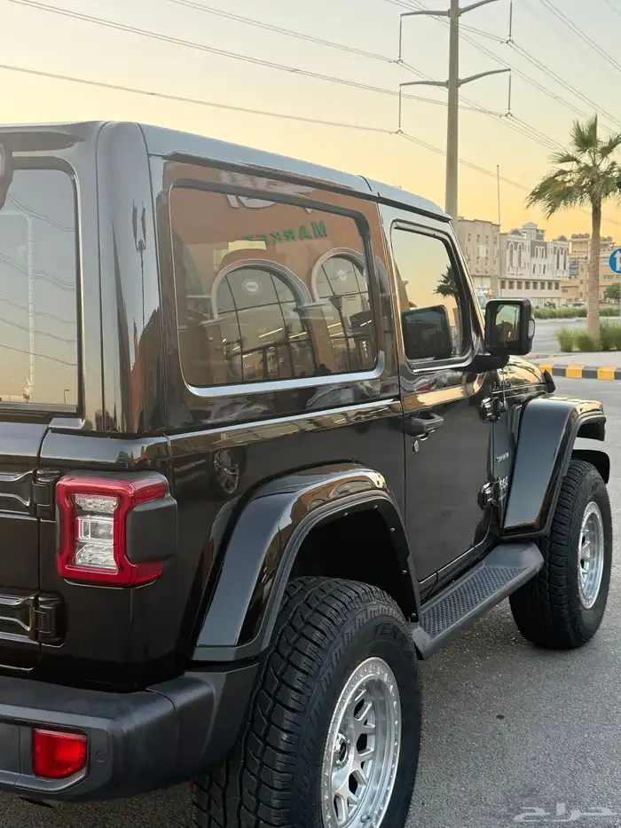 للبيع رانجلر صحارى فل 2021 4