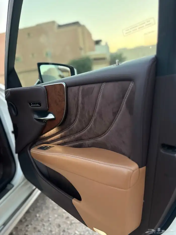لكزس LS350 للبيع 10