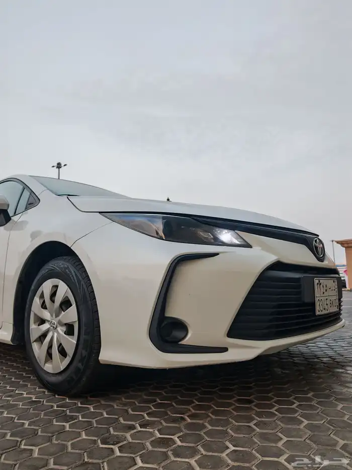 كورولا وكاله عداد 60 الف فقط 37