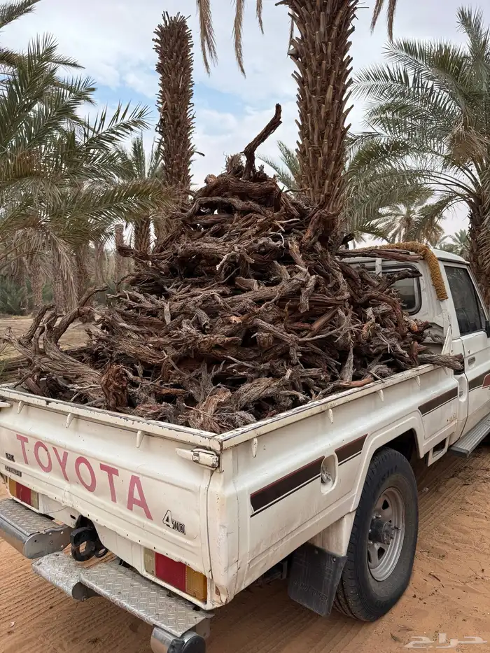 للبيع جيب السعر 2000 واصل حايل 0