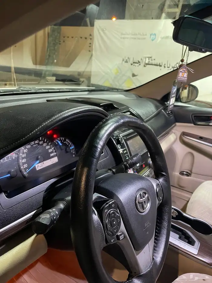 كامري 2014 فل كامل لامانع من البدل المناسب 7