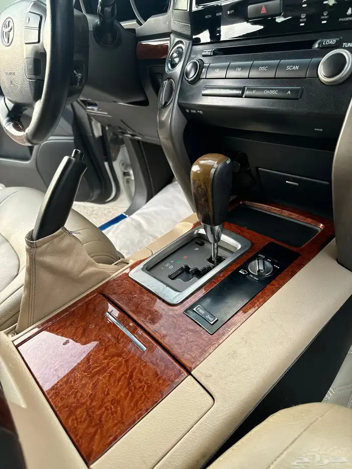 فيكسار 2009 فل كامل نظيف جدا 28