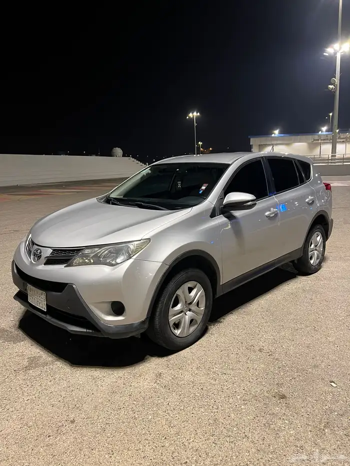 تويوتا راف فور 2015 0