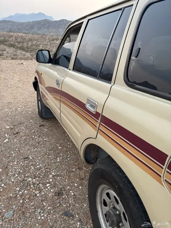 صالون للبيع موديل 93 2