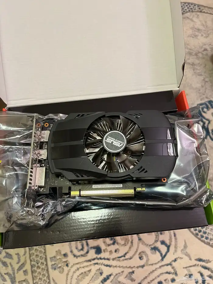 قطع بي سي للبيع 0