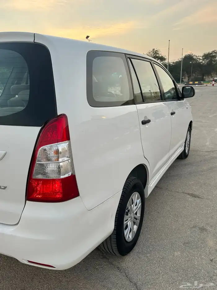 انوفا 2014 مخزنه 4