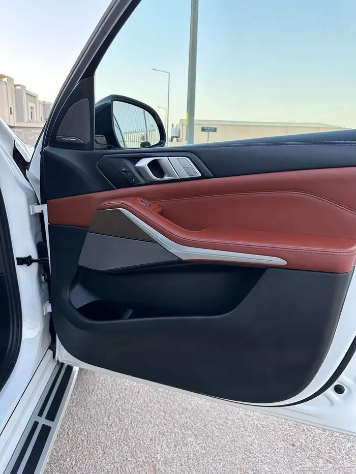 للبيع بي ام X7 نظيف جدآ فل كامل 8