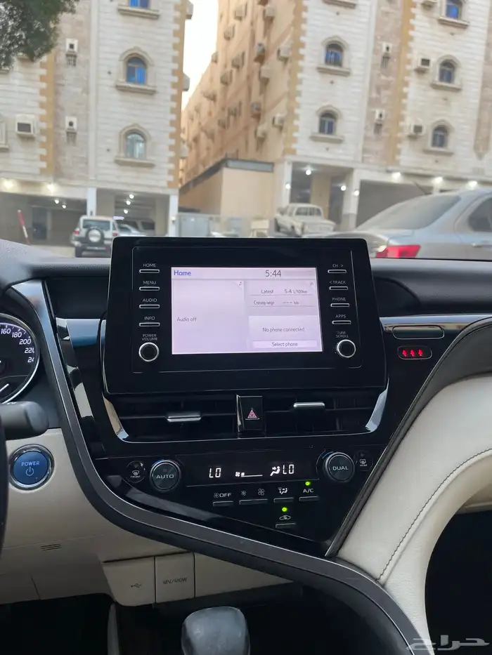 تويوتا كامري 2021 GLE هايبرد 11