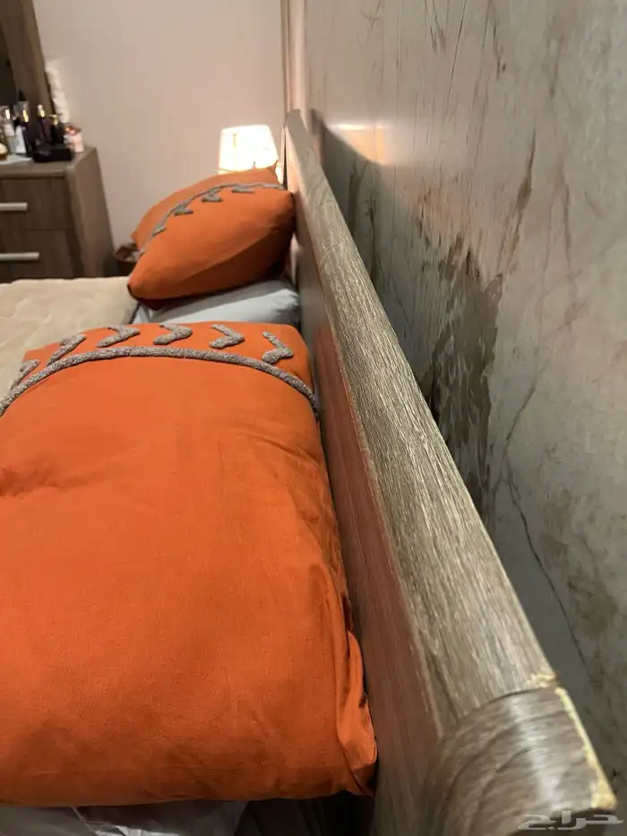 سرير خشب مقاس 180 للبيع   المرتبة 7