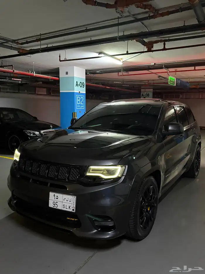 جراند شيروكي SRT8 0