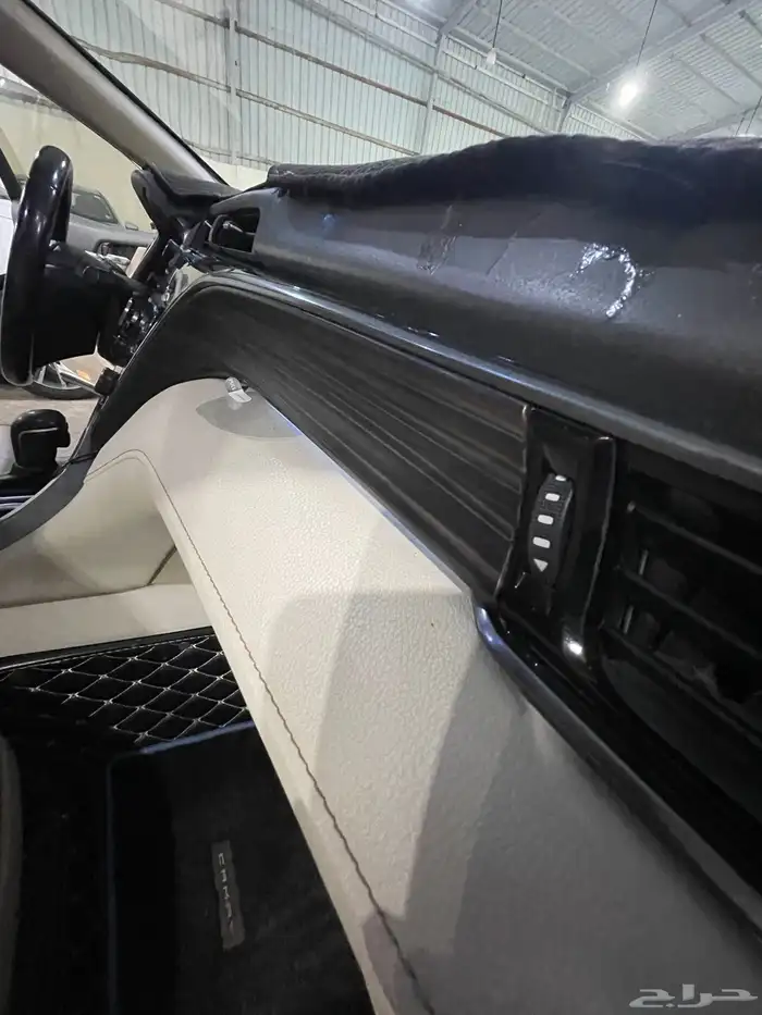 كامري 2019 قراندي فل كامل هايبرد 42