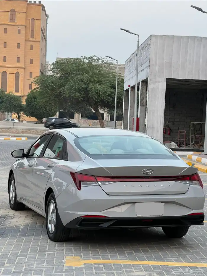 هيونداي النترا 2023 10