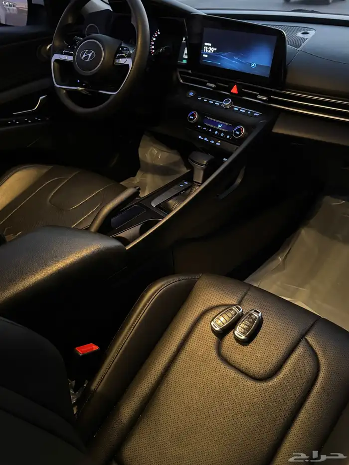 الانترا 2021 بنزين 16