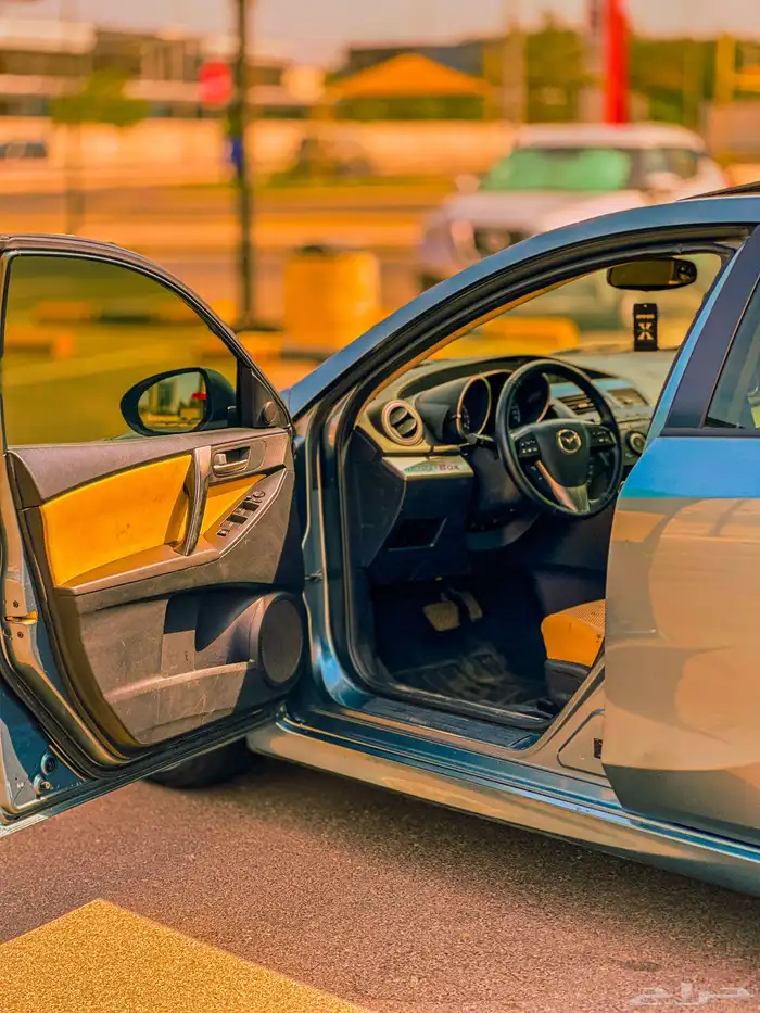 مازدا 3 للبيع 17