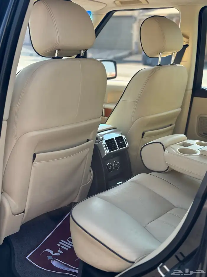 رينج روفر HSE 2008 نظيف للبيع 4