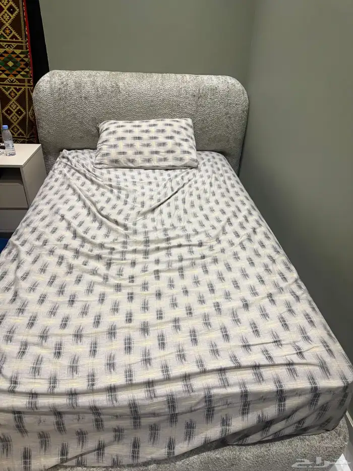 سريرين مع مرتبه مرتبه 1