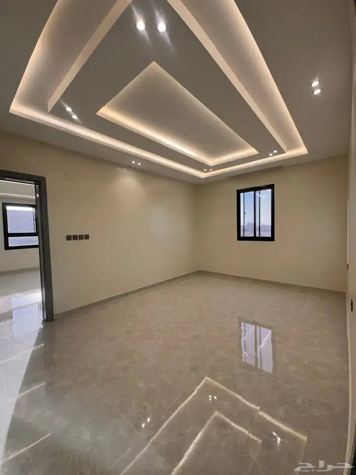 للبيع روف دور علوى وملحق بسعر ممتاز 620 الف خميس مشيط 7